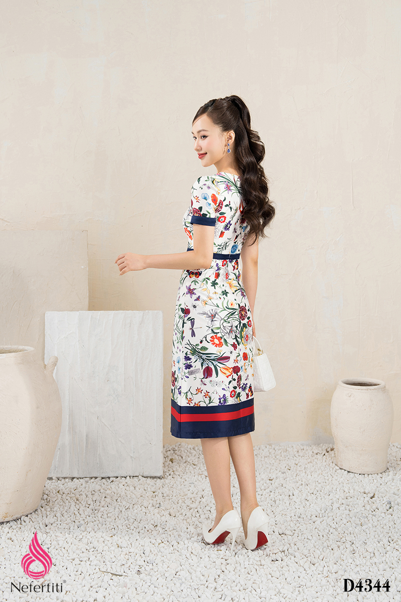 1D4344 - ĐẦM HỌA TIẾT VINTAGE