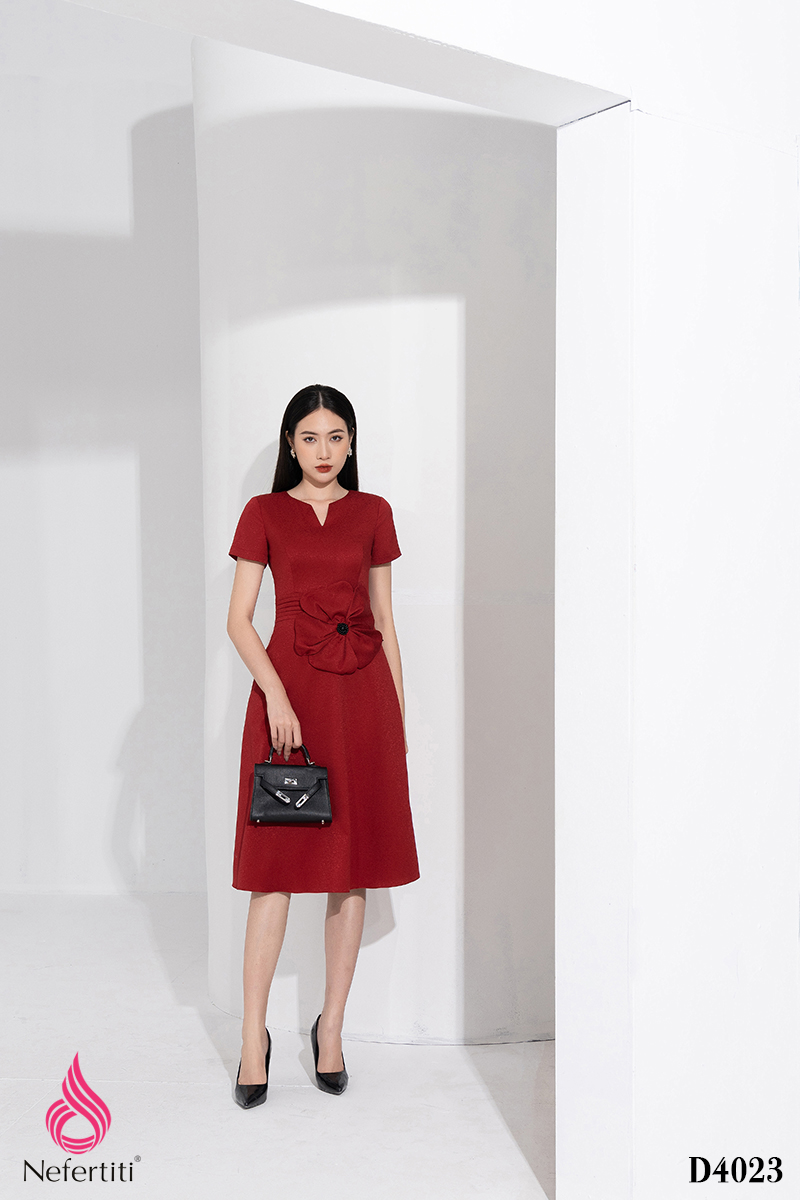 2D4023 - ĐẦM DÁNG XÒE ĐÍNH HOA 3D CÁCH ĐIỆU