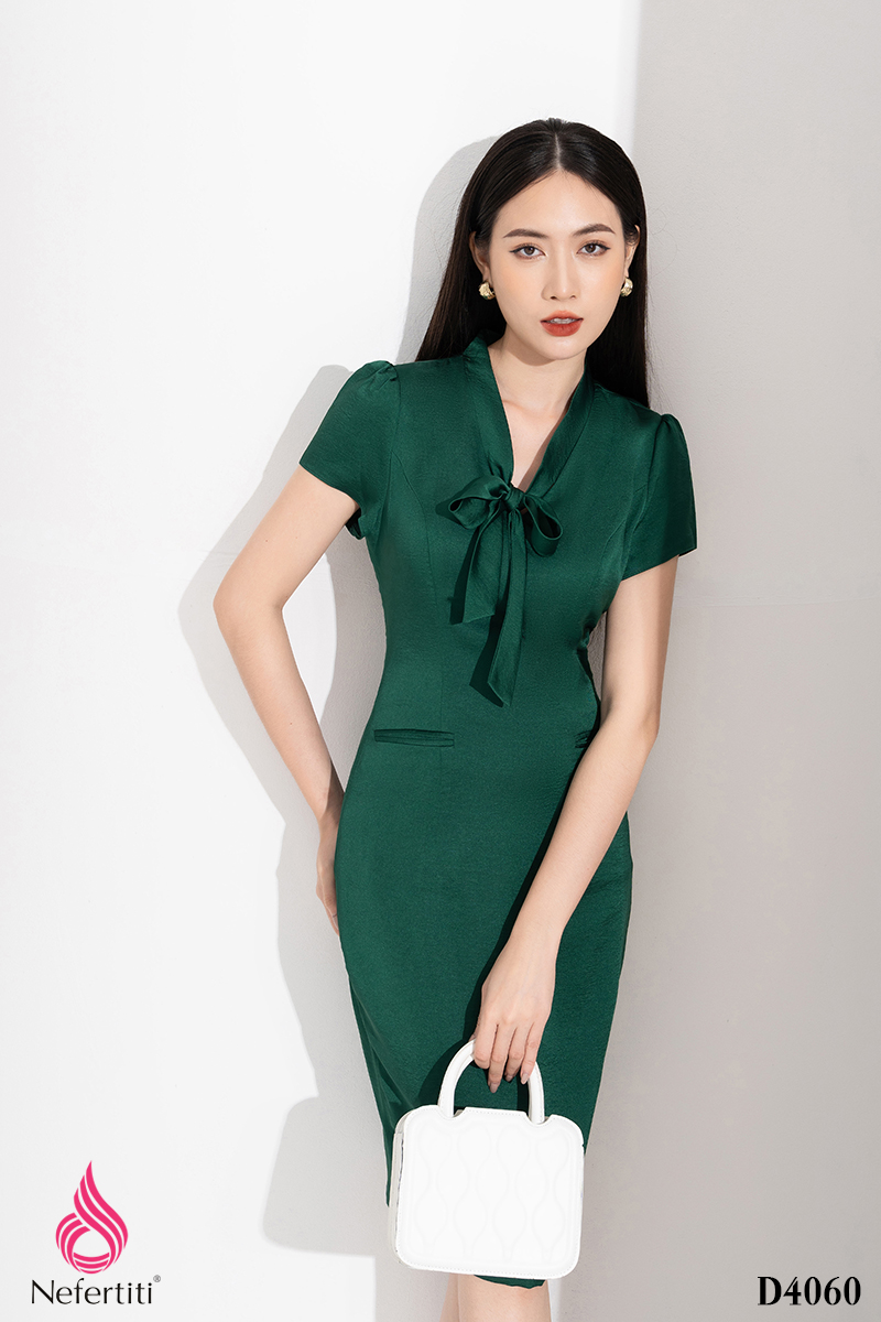 1D4060 - ĐẦM DÁNG ÔM CỔ THẮT NƠ ĐIỆU ĐÀ