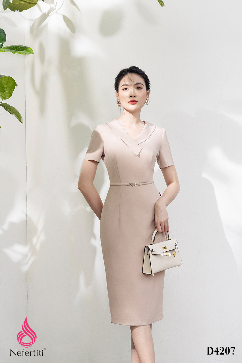 3D4207 - ĐẦM CỔ V DÁNG ÔM