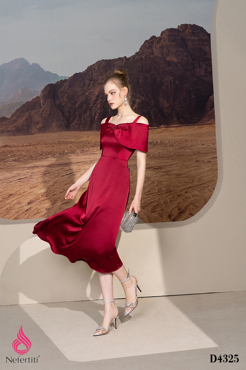 1D4325 - ĐẦM TRỄ VAI NGỰC XẾP VẠT NHÚN CÁCH ĐIỆU