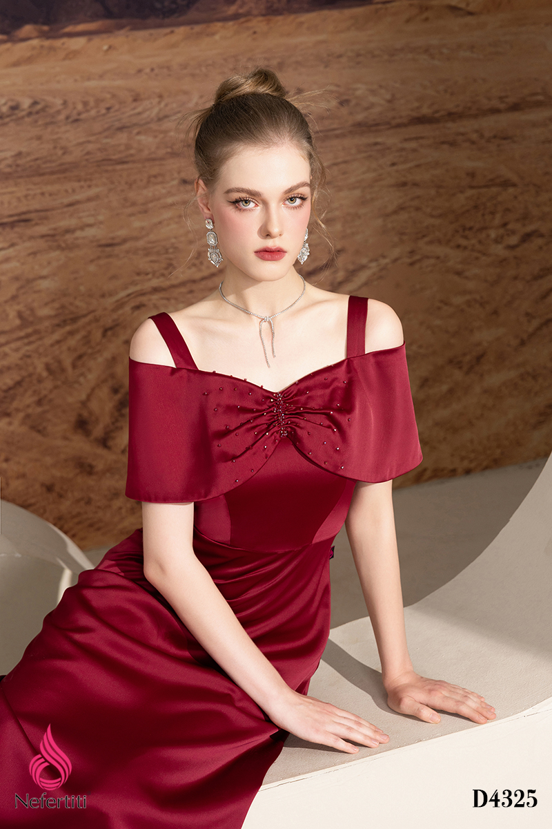 1D4325 - ĐẦM TRỄ VAI NGỰC XẾP VẠT NHÚN CÁCH ĐIỆU