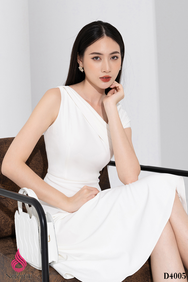 1D4005 - ĐẦM TRẮNG VAI XẾP LI