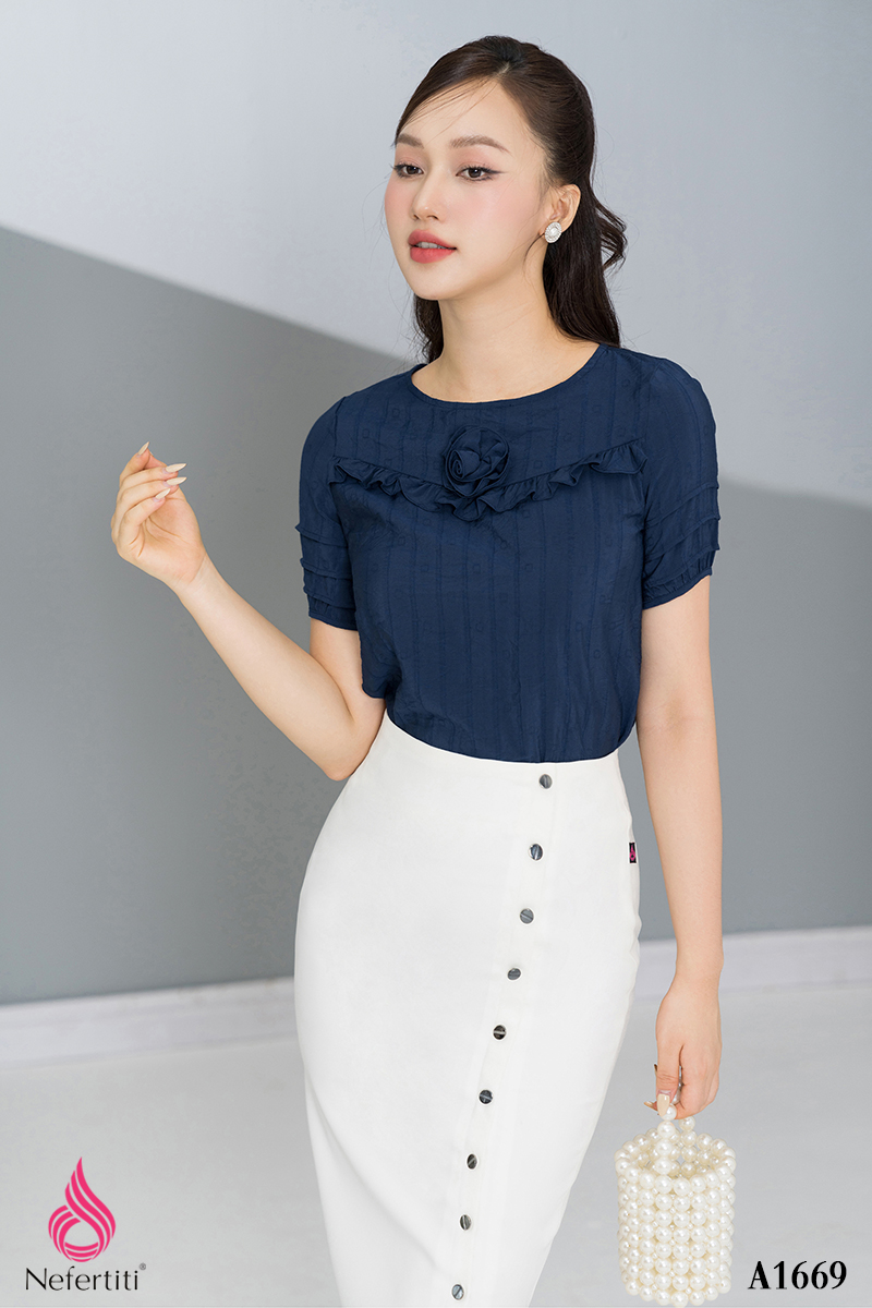 1A1669 - SƠ MI LỤA ĐÍNH HOA TRANG TRÍ