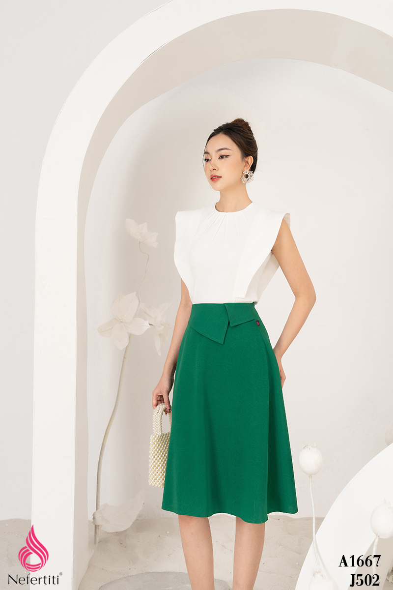 1J502 - CHÂN VÁY LỤA DÁNG XÒE