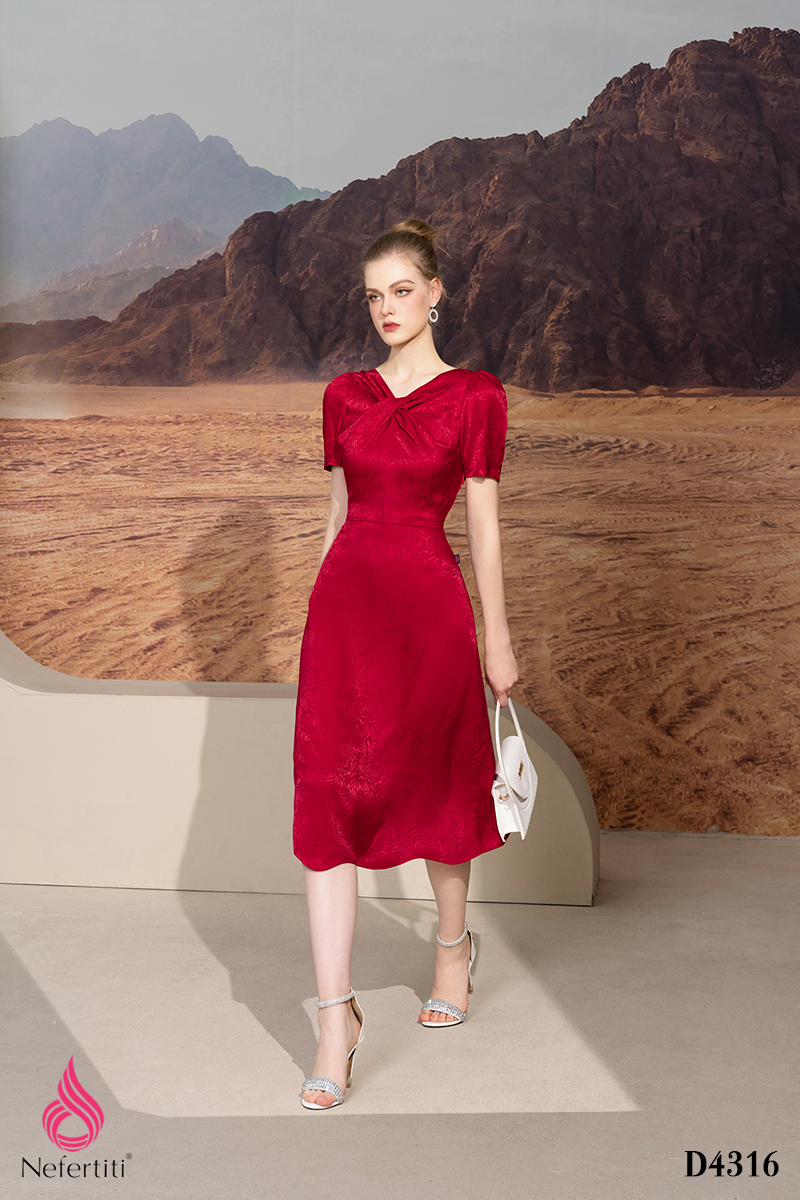 1D4316 - ĐẦM XẾP NHÚN NGỰC CÁCH ĐIỆU