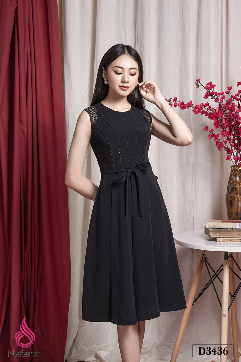 3D3436 - ĐẦM ĐEN DÁNG XÒE