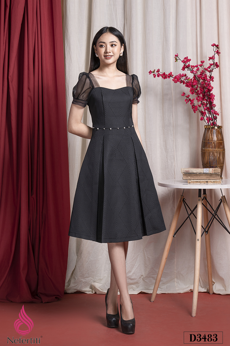 1D3483 - ĐẦM DÁNG XẾP LI XÒE TAY PHỐI LƯỚI