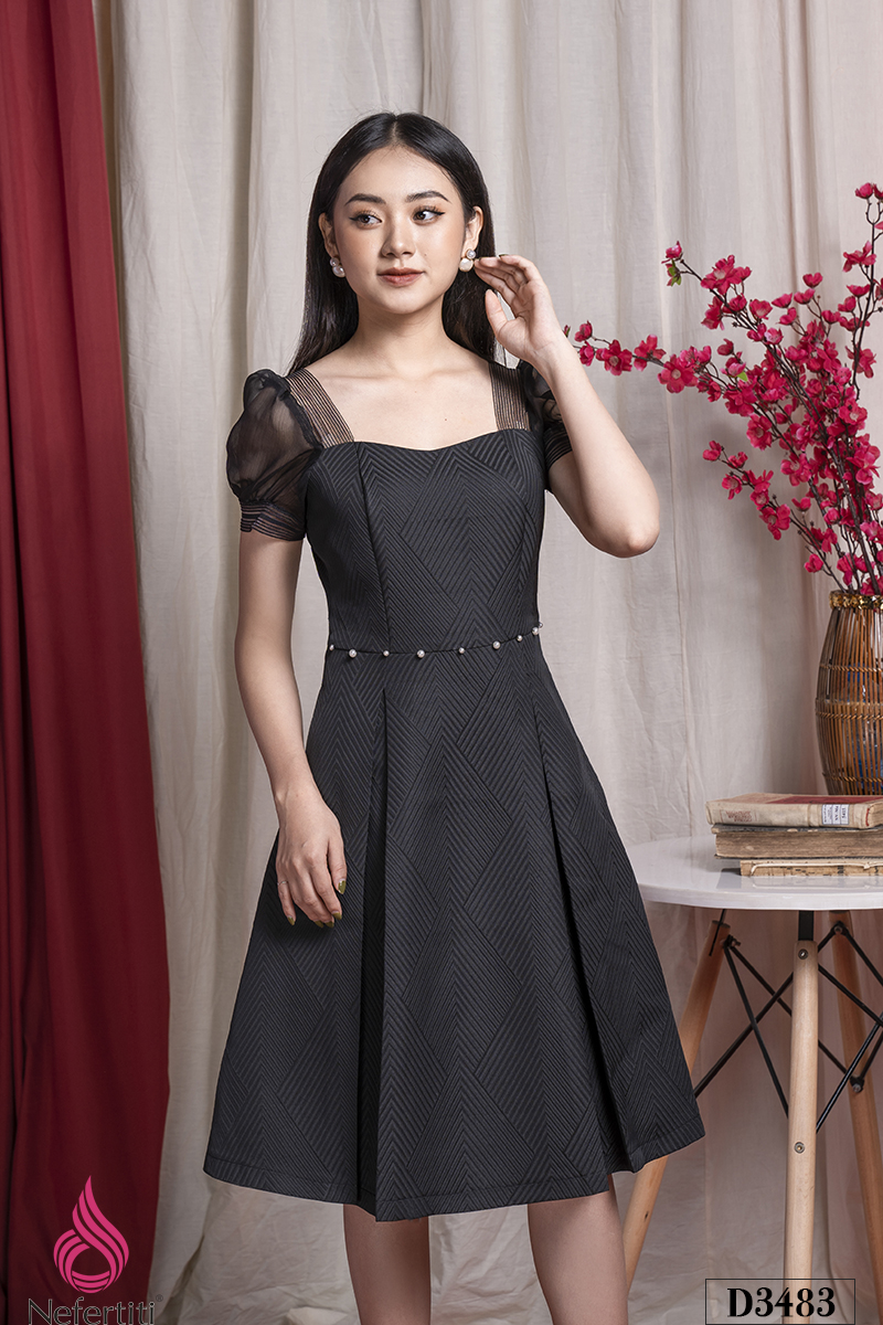 1D3483 - ĐẦM DÁNG XẾP LI XÒE TAY PHỐI LƯỚI