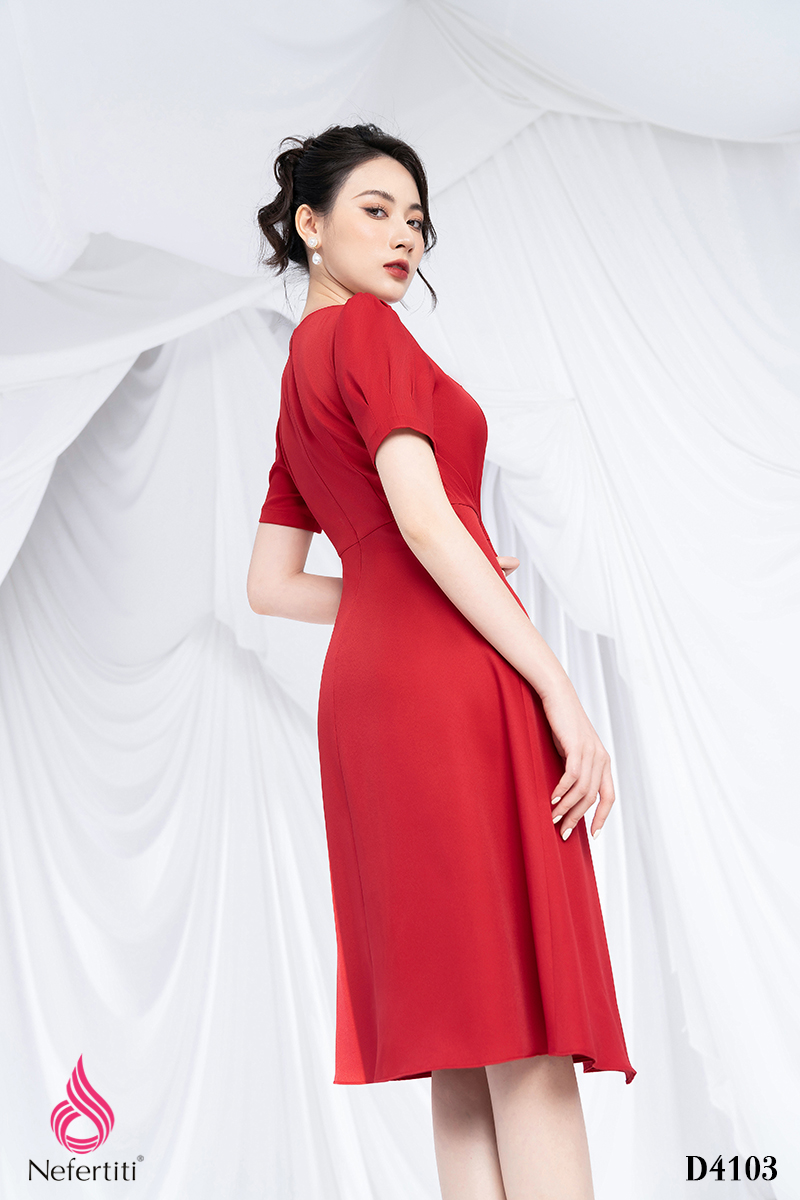 3D4103 - ĐẦM ĐỎ ĐÍNH HOA TRANG TRÍ