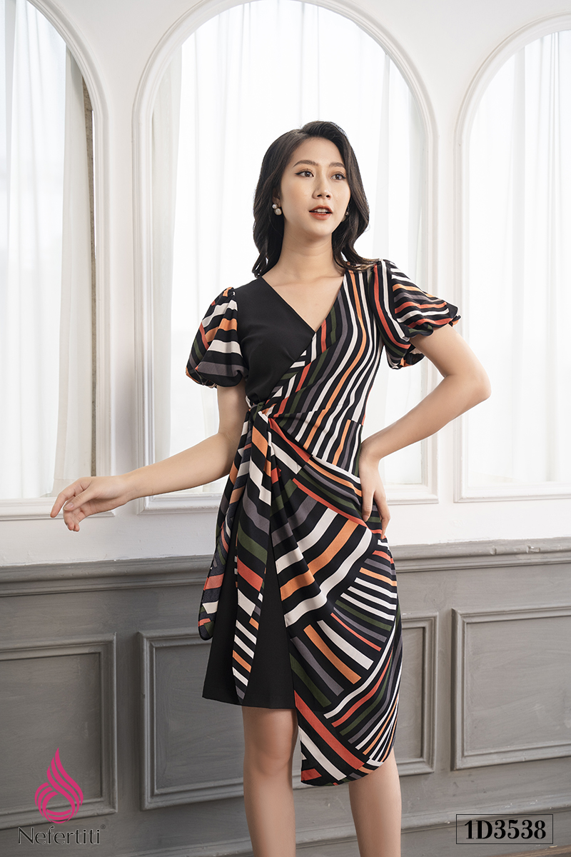 1D3538 - ĐẦM HỌA TIẾT VẠT CHÉO