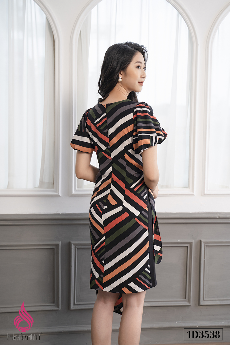 1D3538 - ĐẦM HỌA TIẾT VẠT CHÉO