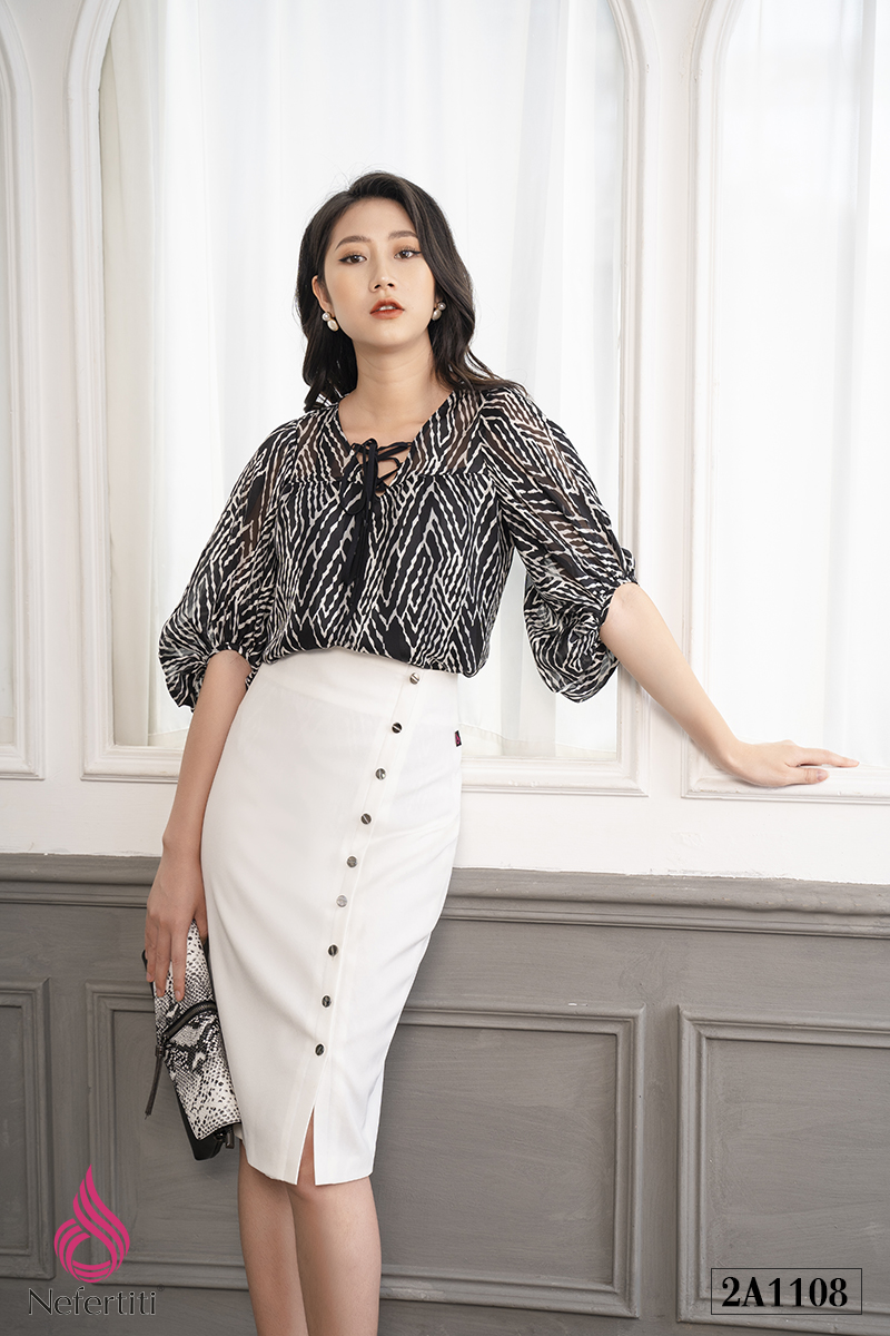 2A1108 - SƠ MI CỔ V ĐAN DÂY CÁCH ĐIỆU