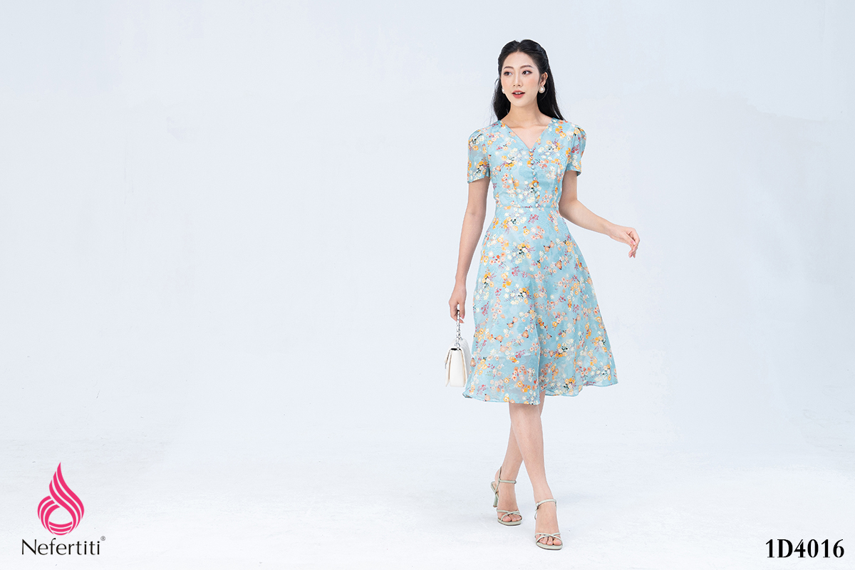 1D4016 - ĐẦM HOA DÁNG XÒE THÂN ĐÍNH CÚC CÁCH ĐIỆU