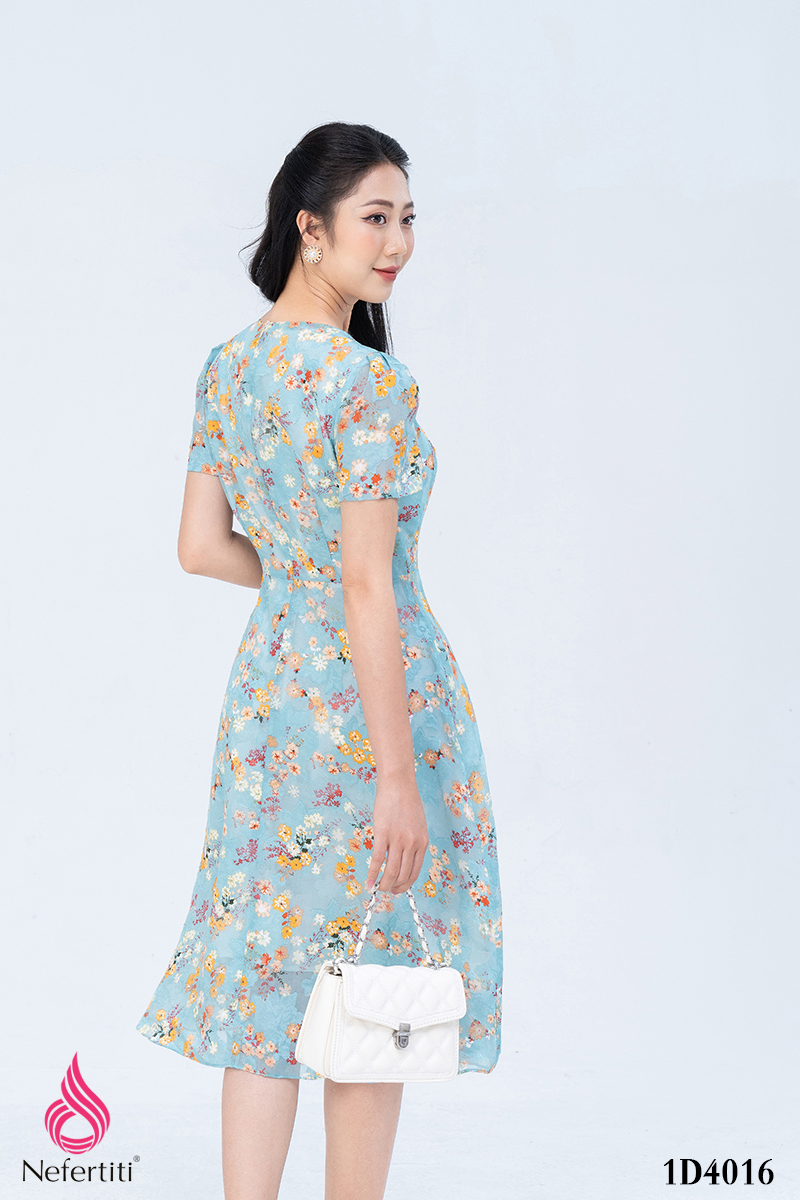 1D4016 - ĐẦM HOA DÁNG XÒE THÂN ĐÍNH CÚC CÁCH ĐIỆU