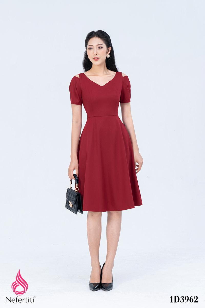 1D3962 - ĐẦM ĐỎ DÁNG XÒE