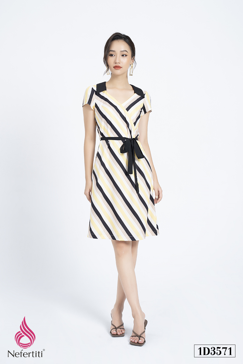 1D3571 - ĐẦM KẺ DÁNG A