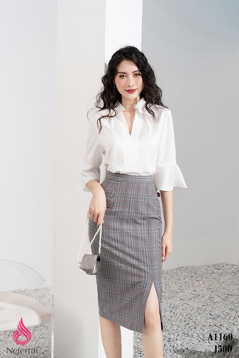 1J500 - CHÂN VÁY HỌA TIẾT KẺ