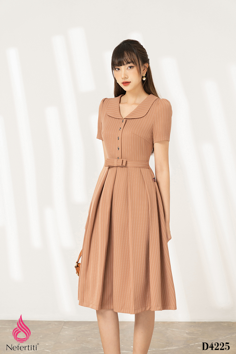 3D4225 - ĐẦM KẺ ĐÍNH NƠ THẮT EO