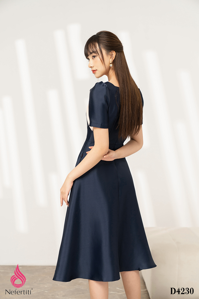 3D4230 - ĐẦM XÒE CỔ VUÔNG ĐÍNH HOA