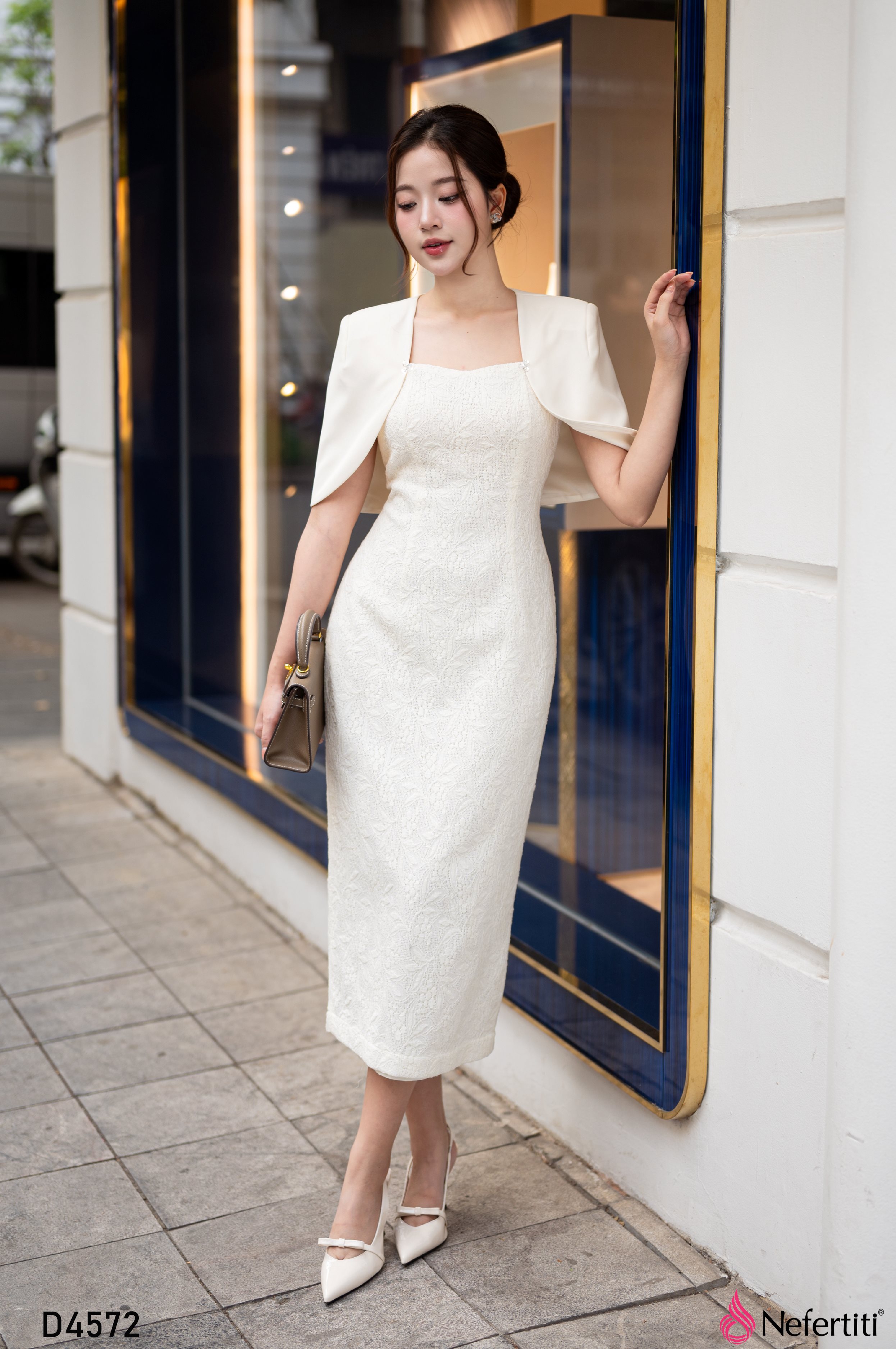 3D4572 - Đầm Tiệc Trắng Khoác Vai