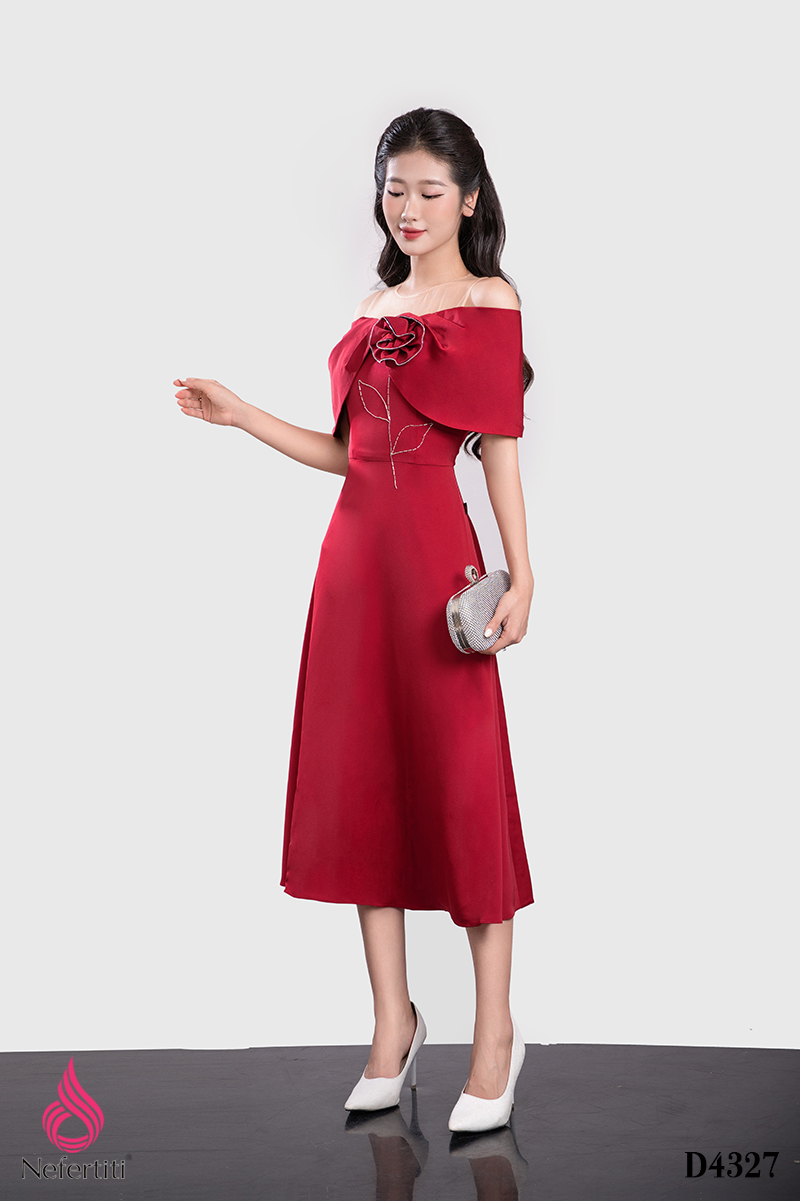 1D4327 - ĐẦM TRỄ VAI ĐÍNH HOA 3D