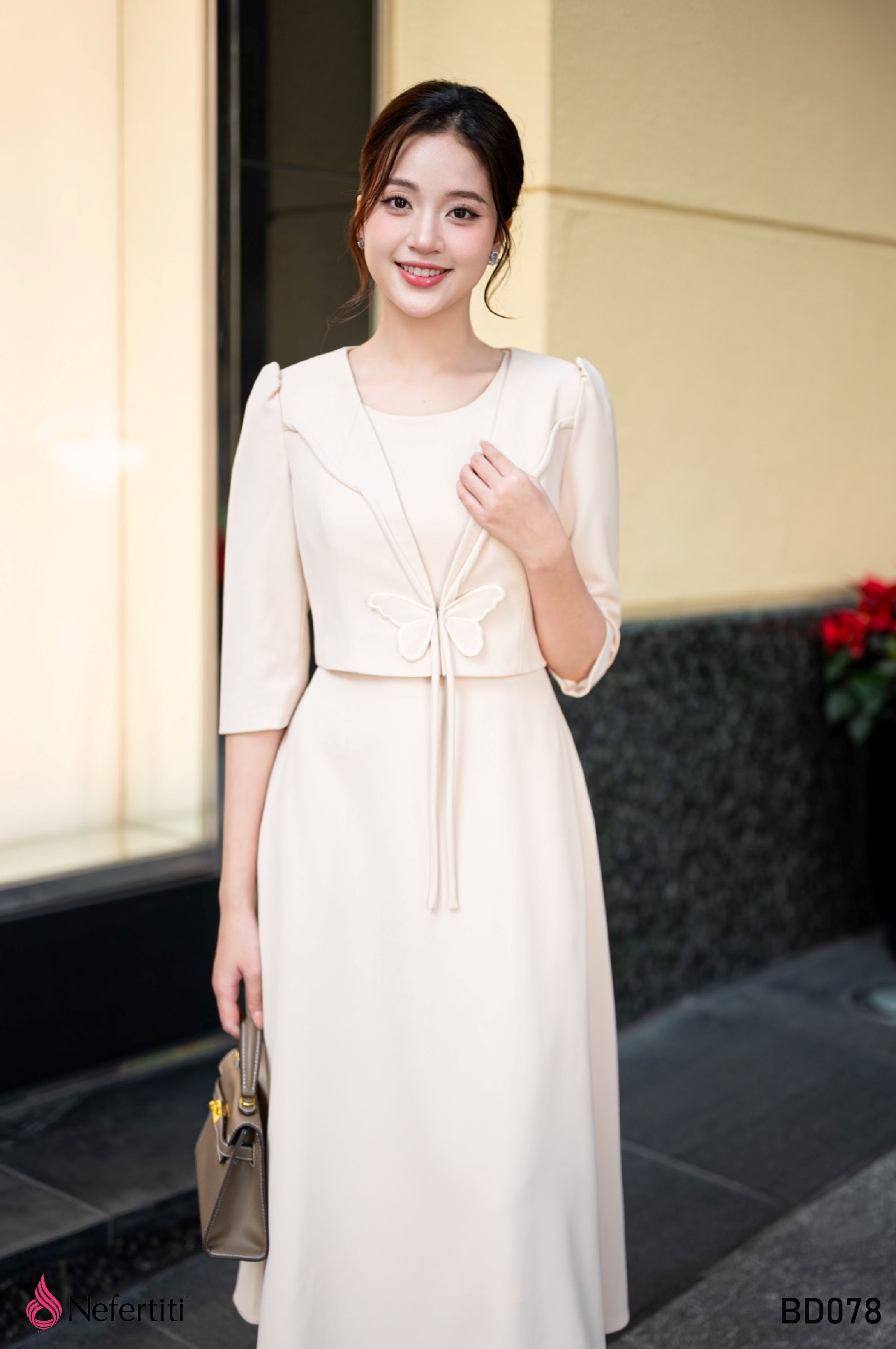 3BD078 - Bộ đầm kem dịu dàng nơ bướm