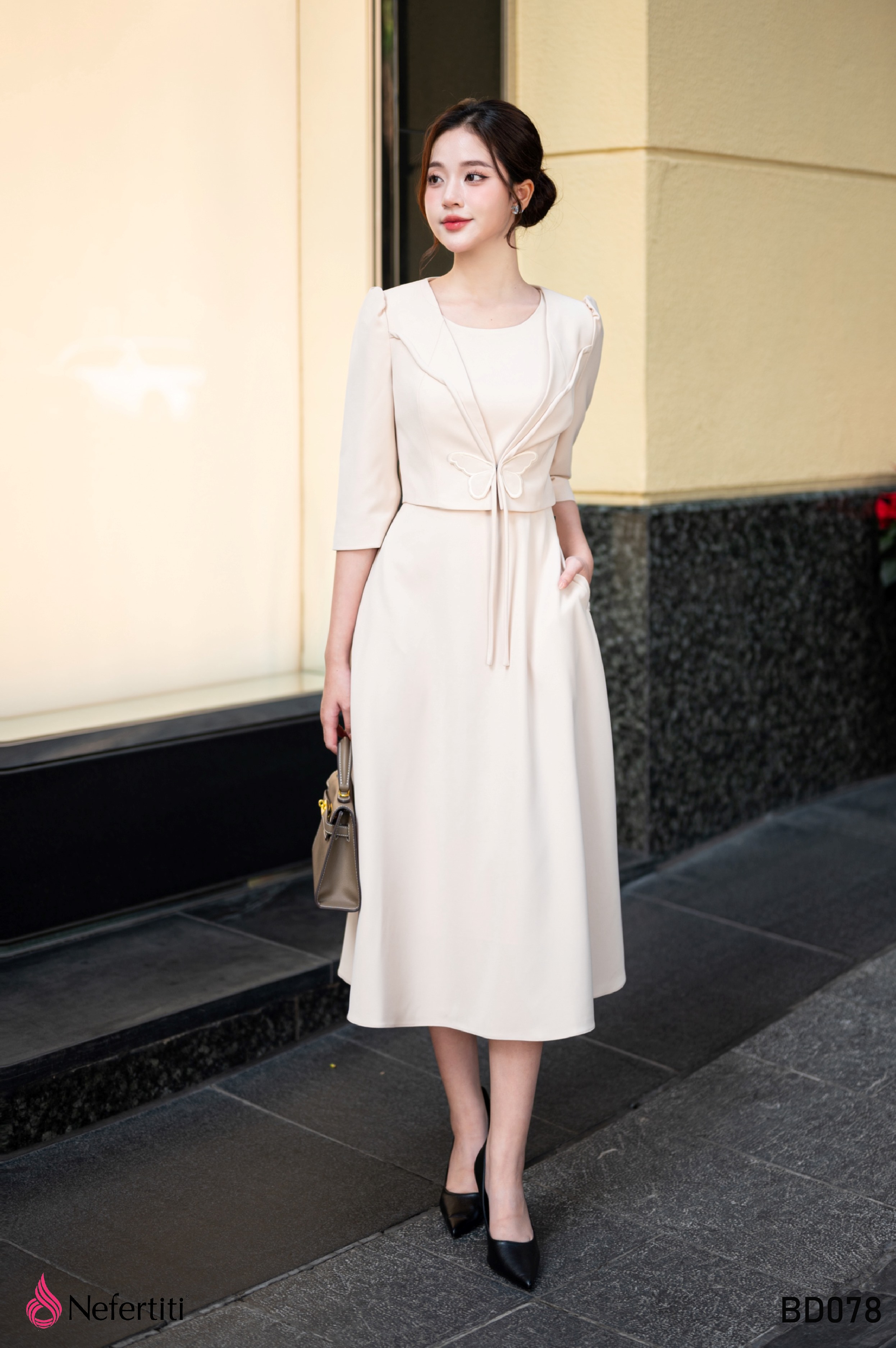 3BD078 - Bộ đầm kem dịu dàng nơ bướm