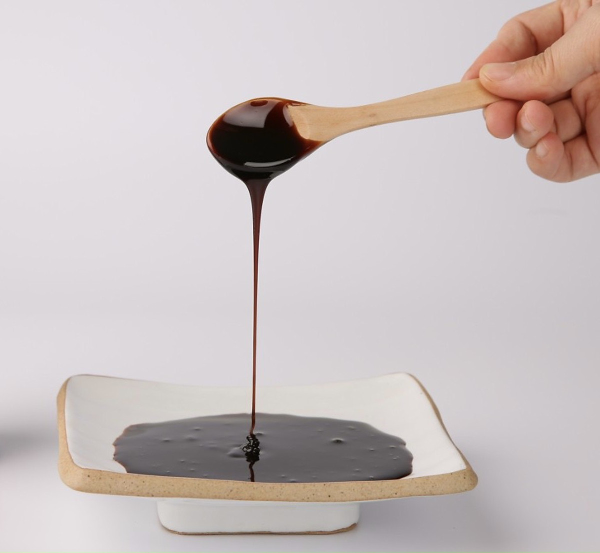 Cao hồng sâm linh chi Achimmadang hũ sứ 1200g