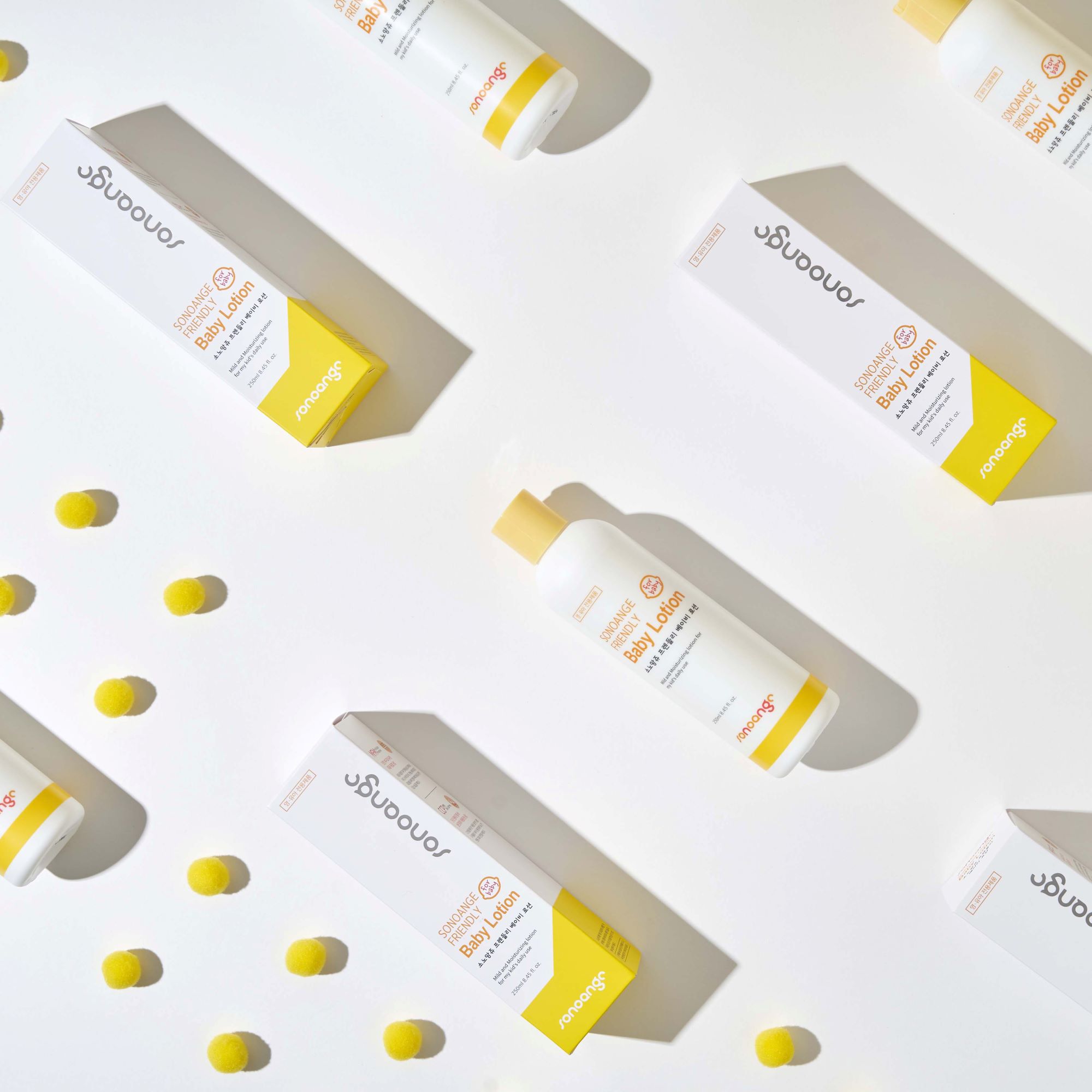 Sữa Dưỡng Ẩm Cho Bé Friendly Baby Lotion 250ml chiết xuất từ thực vật 100% thuần chay