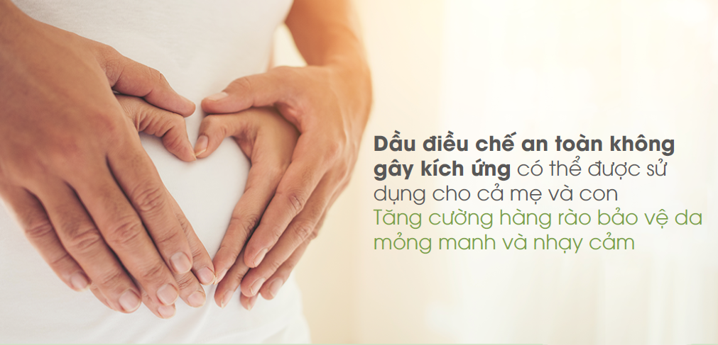 Dầu mát xa dưỡng ẩm cho mẹ và bé FRIENDLY BABY OIL 150ml