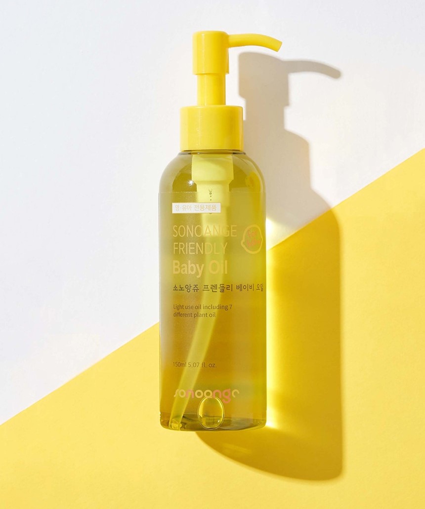 Dầu mát xa dưỡng ẩm cho mẹ và bé FRIENDLY BABY OIL 150ml