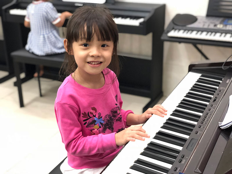 Tại sao nên chọn piano là nhạc cụ đầu tiên cho trẻ