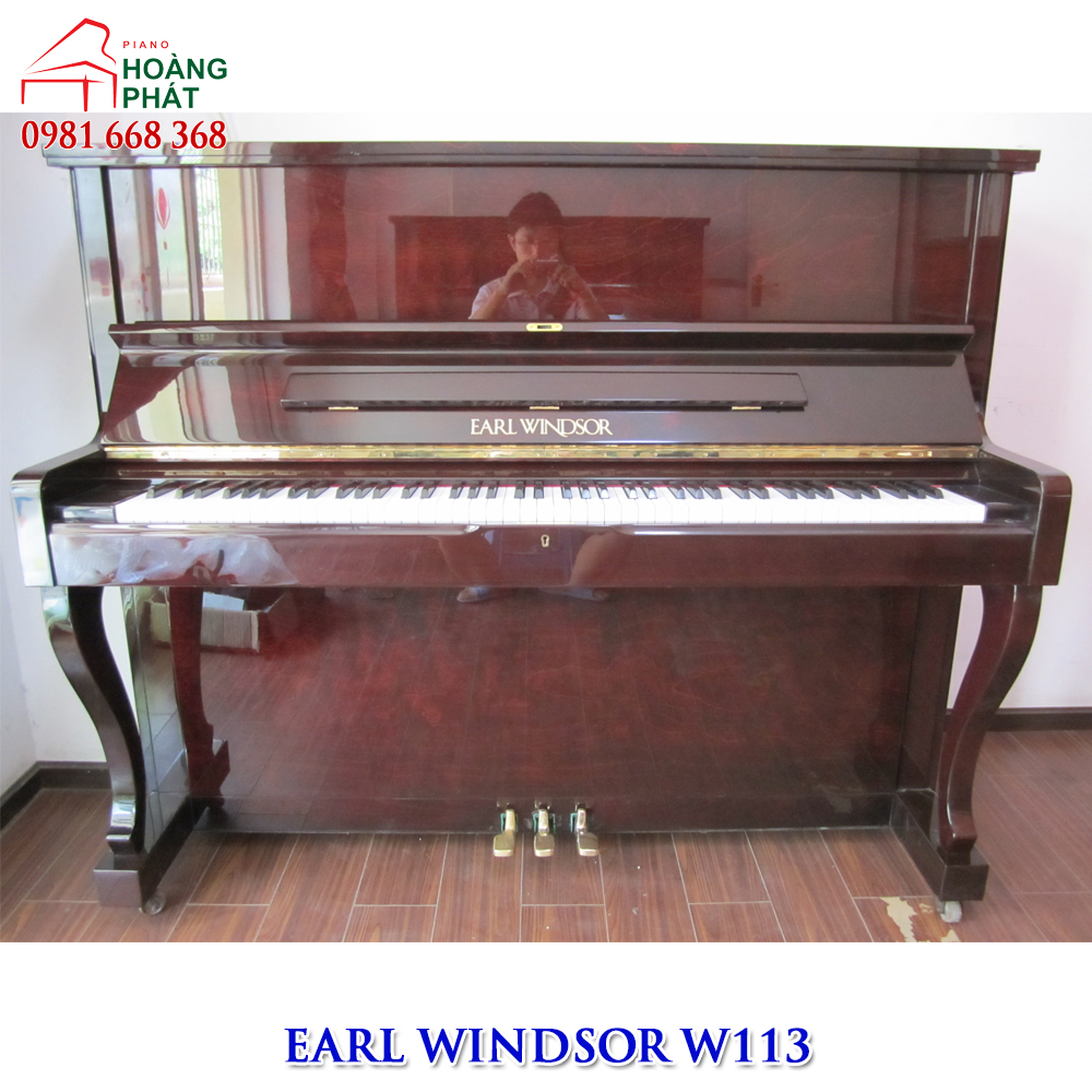 EARL WINDSOR-W113