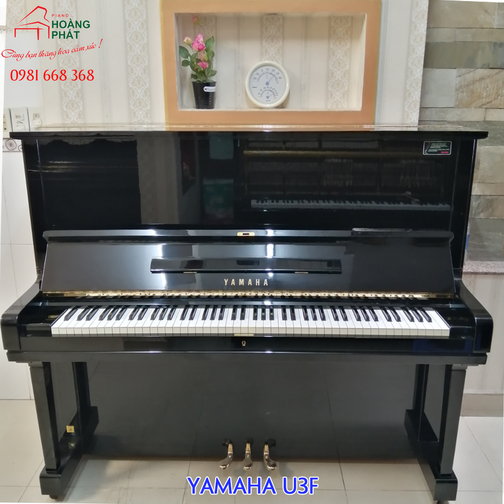 YAMAHA U3F