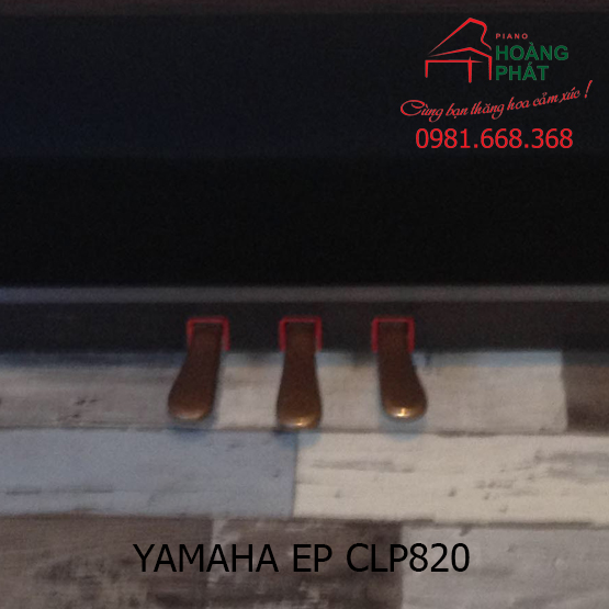 Piano YAMAHA CLP820