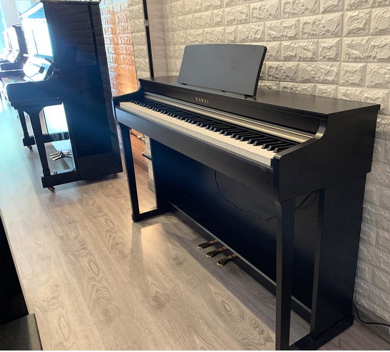 Piano Kawai CN25R