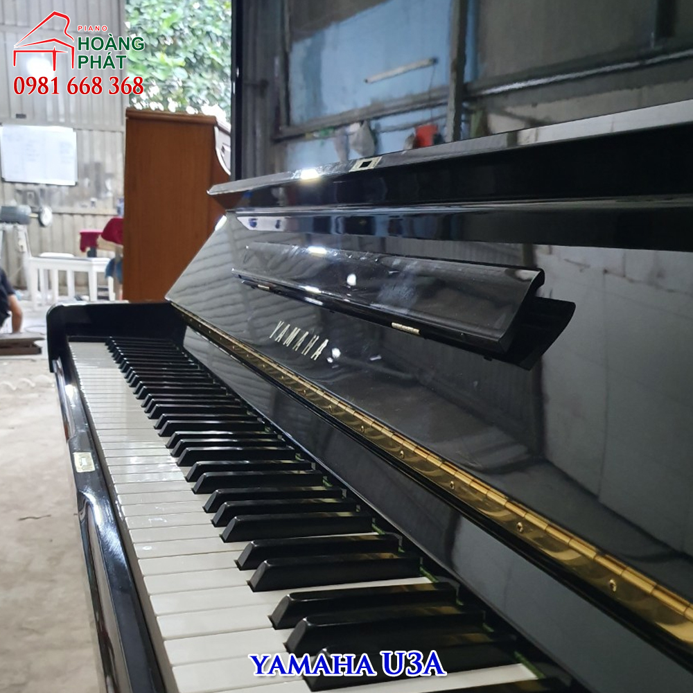 YAMAHA U3A