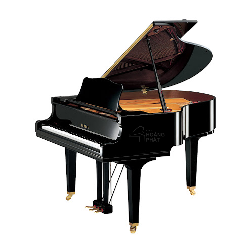 YAMAHA S4