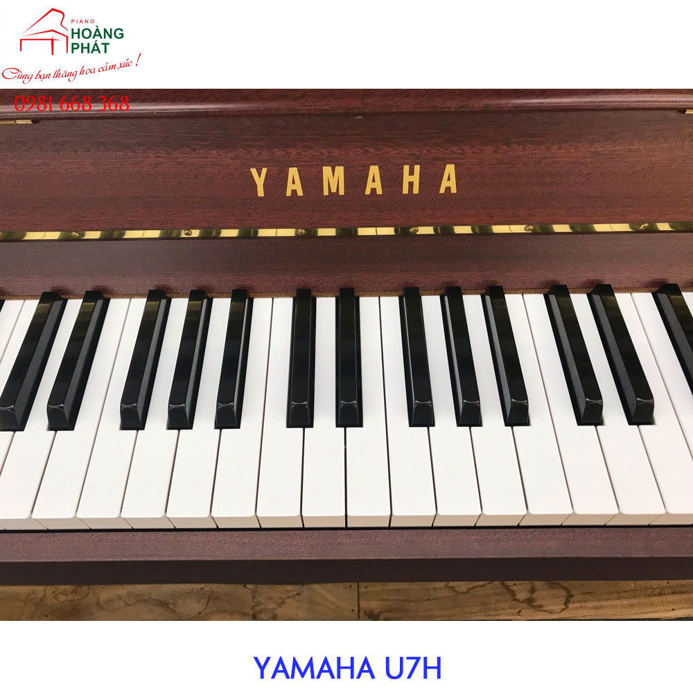 YAMAHA U7H