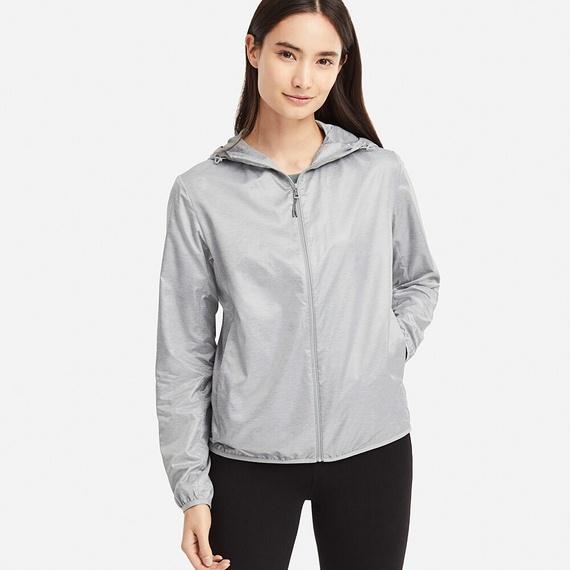Áo khoác gió Uniqlo 2019 Nhật Bản màu đen - 409095