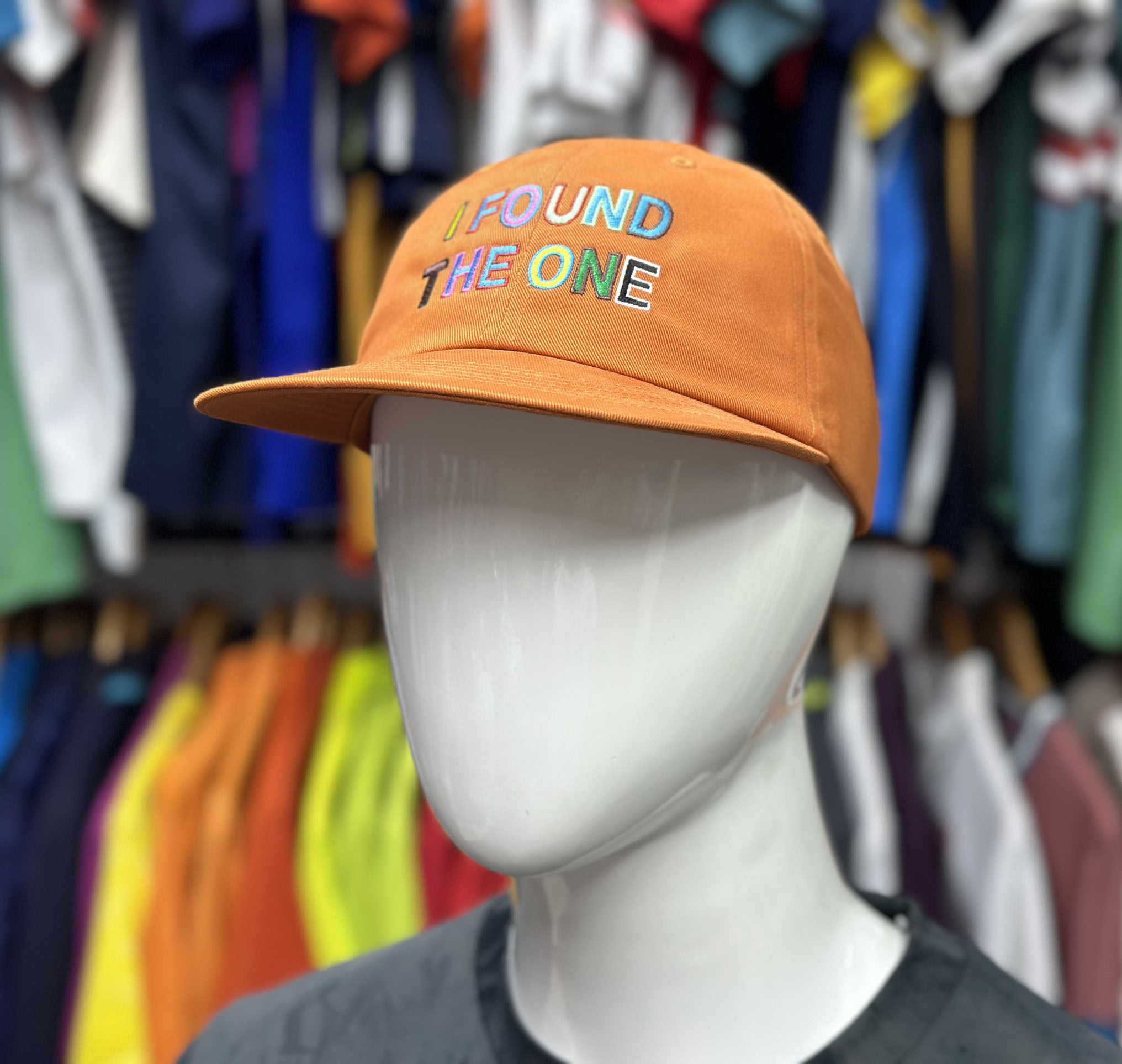 Mũ lưỡi trai Uniqlo phong cách Hiphop