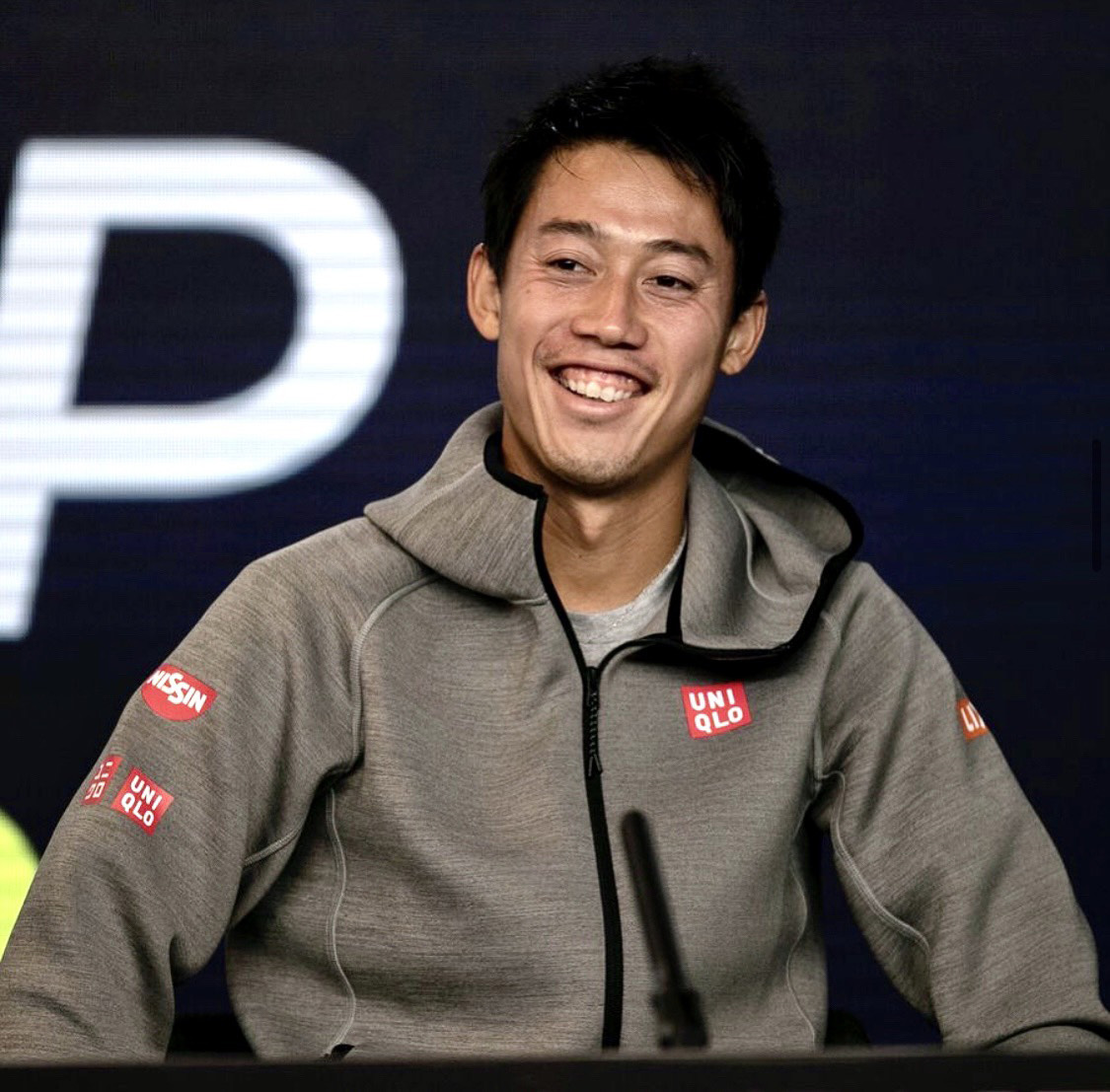 Bộ nỉ thể thao Uniqlo nam Ultra Stretch - 440553