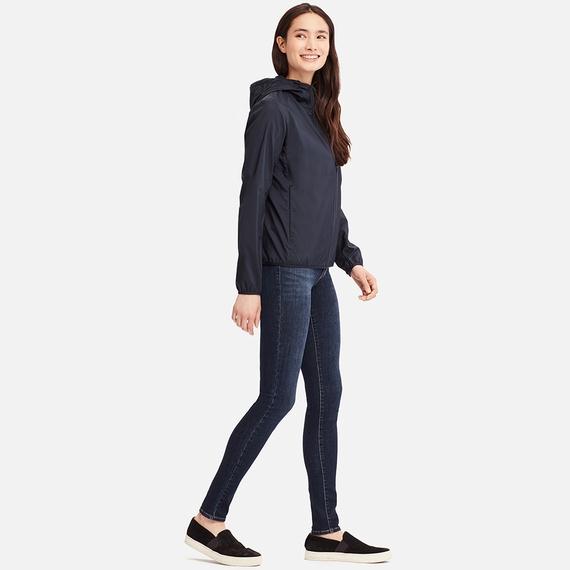 Áo khoác gió Uniqlo 2019 Nhật Bản màu xanh sẫm - 409095