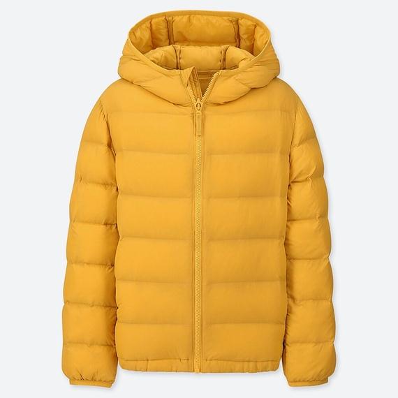 Áo phao Uniqlo bé trai 2020 màu vàng - 418968