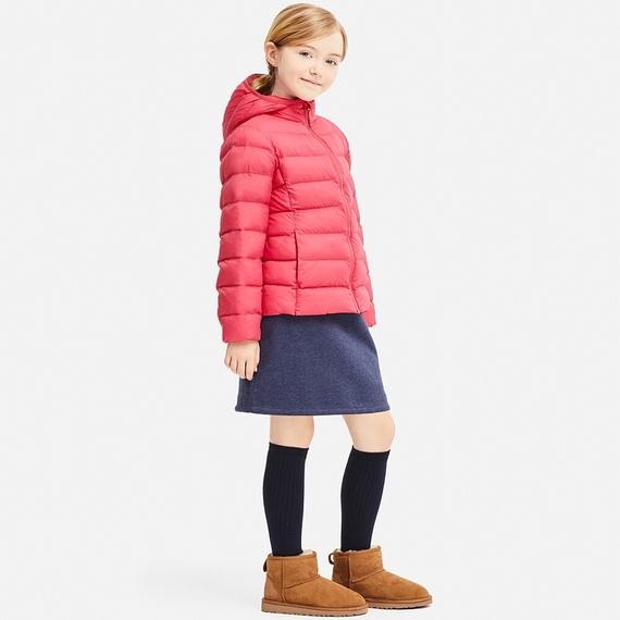 Áo phao Uniqlo bé gái 2019 màu hồng - 408621