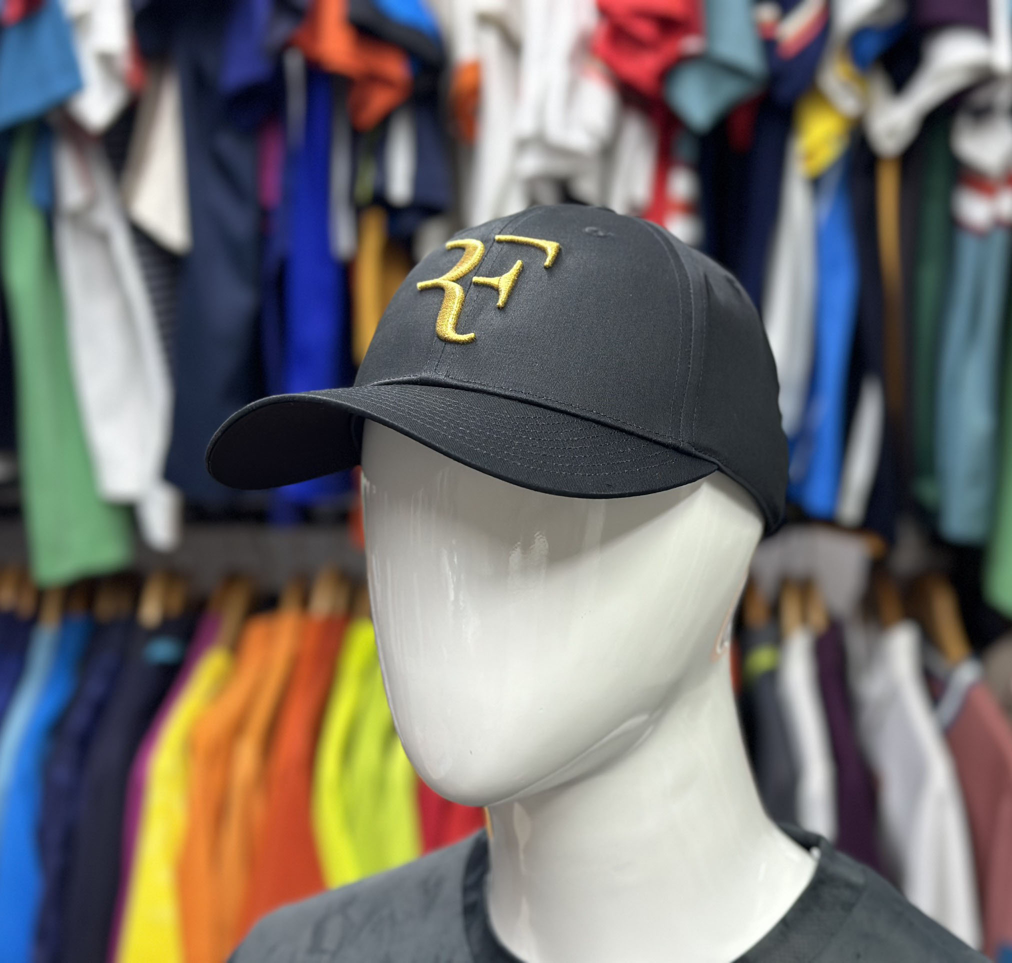 Mũ tennis Uniqlo Roger Federer bản kỉ niệm - 462096