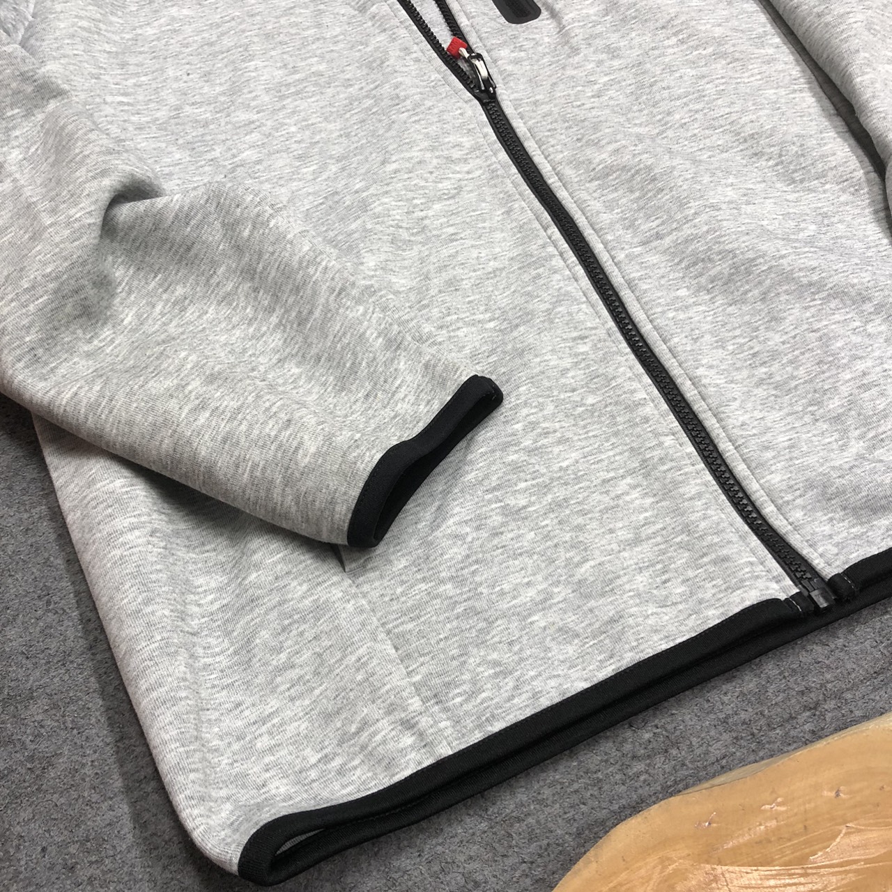 Bộ nỉ thể thao tennis chính hãng Uniqlo Nishikori likenew -L