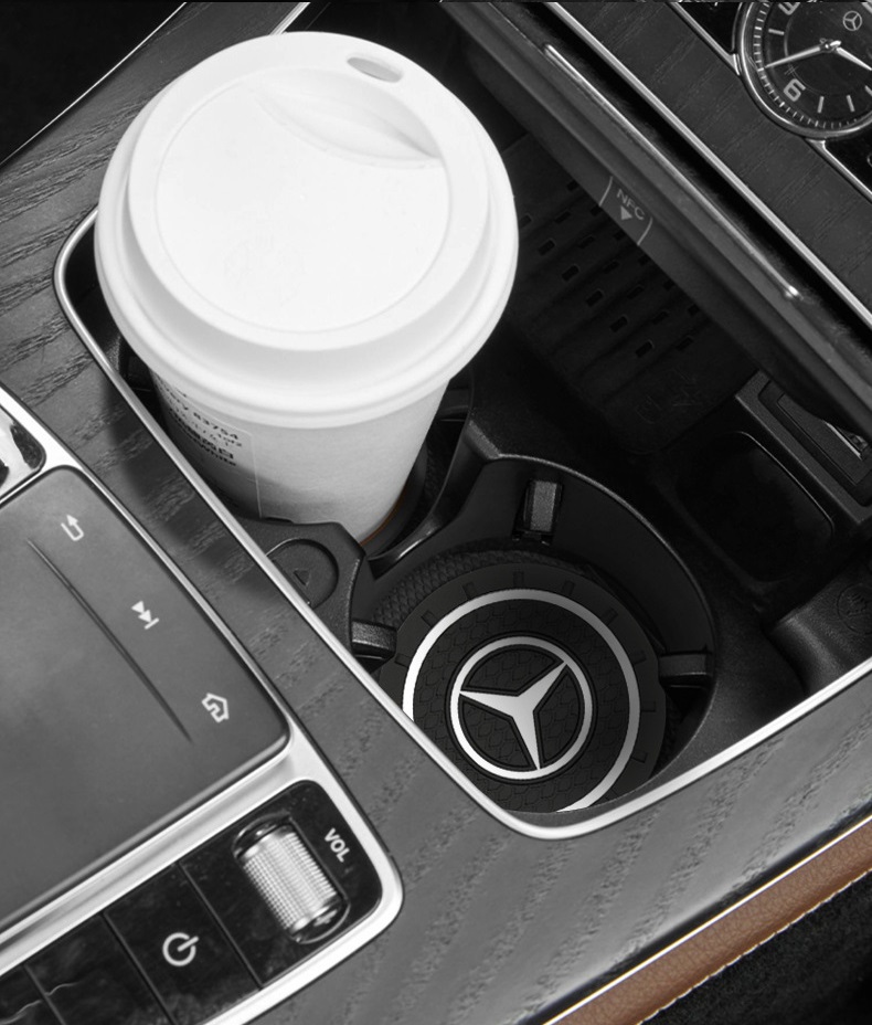 Miếng lót ly hộc nước ô tô cao su có logo