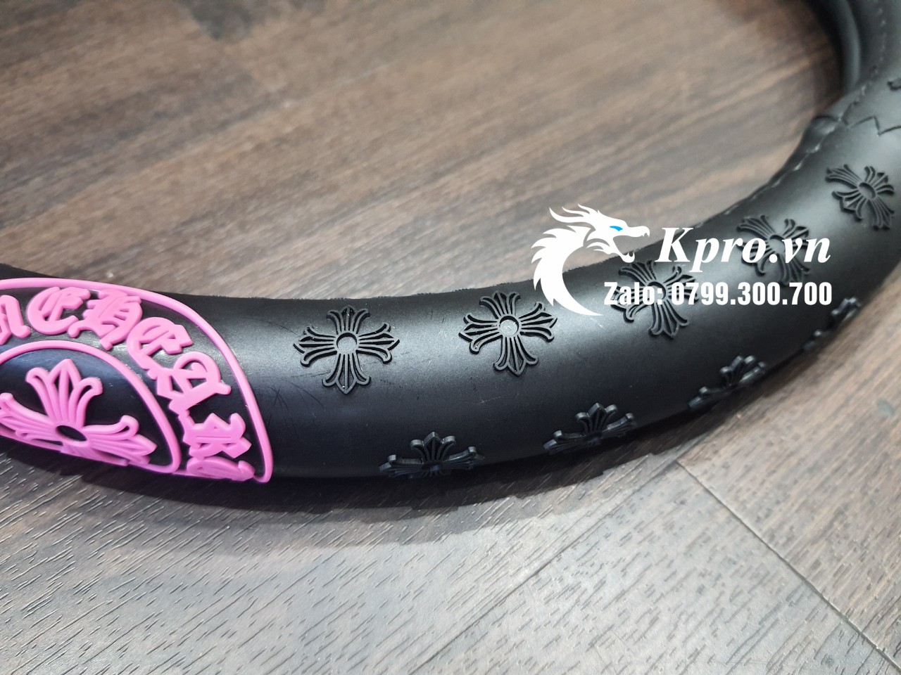 Bọc Vô Lăng Chrome Heart
